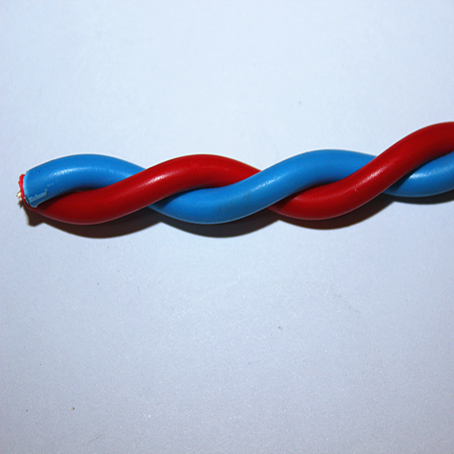 什么是三相四線 什么是三相四線