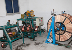 電纜線廠家-生產設備(一)