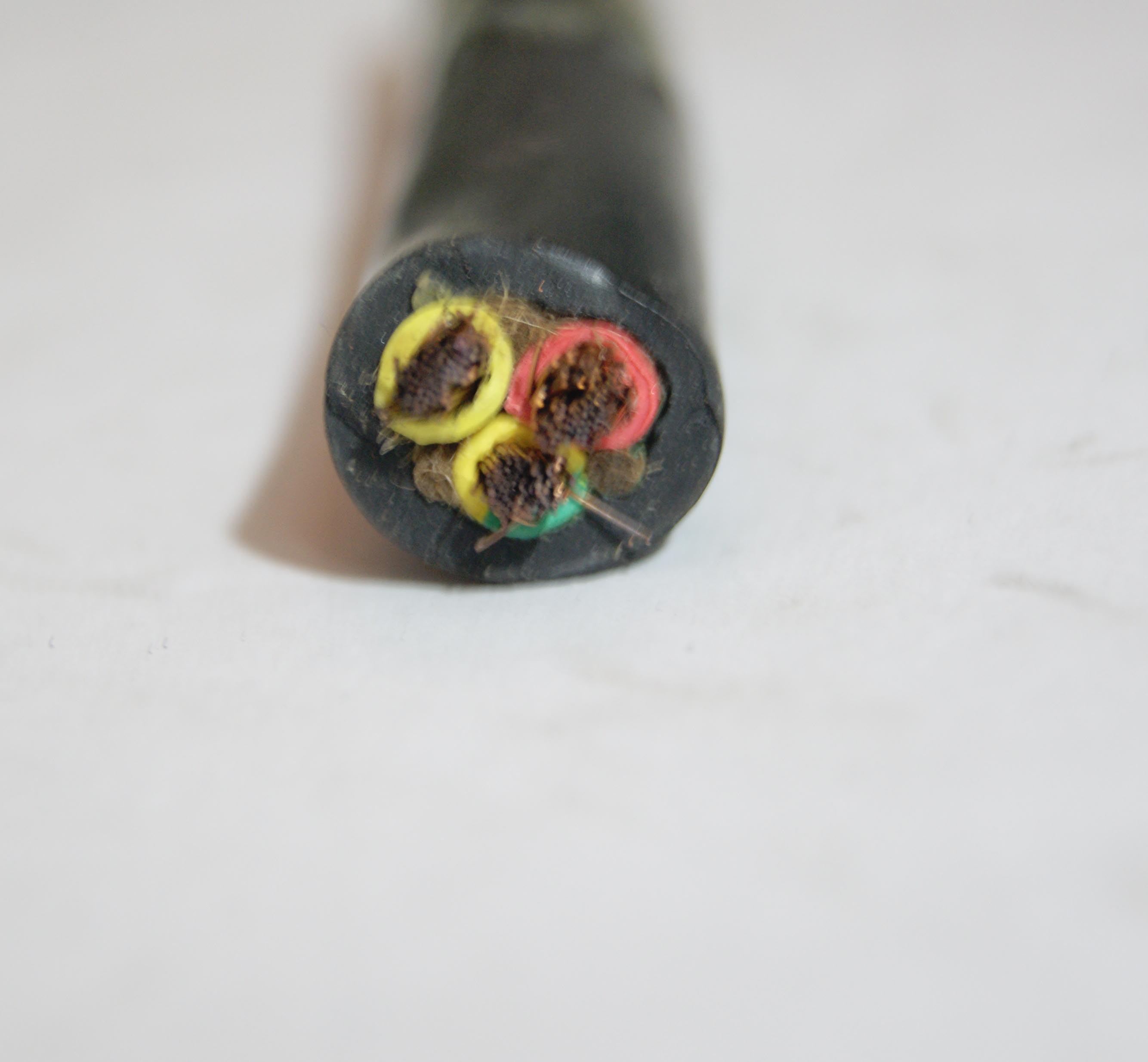 哪個(gè)型號(hào)的橡套電纜比較耐用？